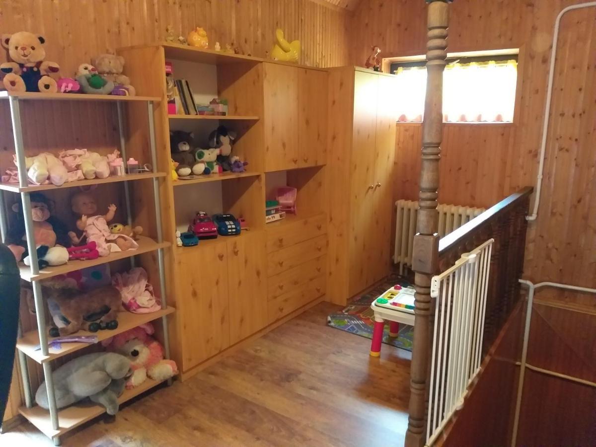 Tavasz Nyaralo Villa Poroszló Exteriör bild