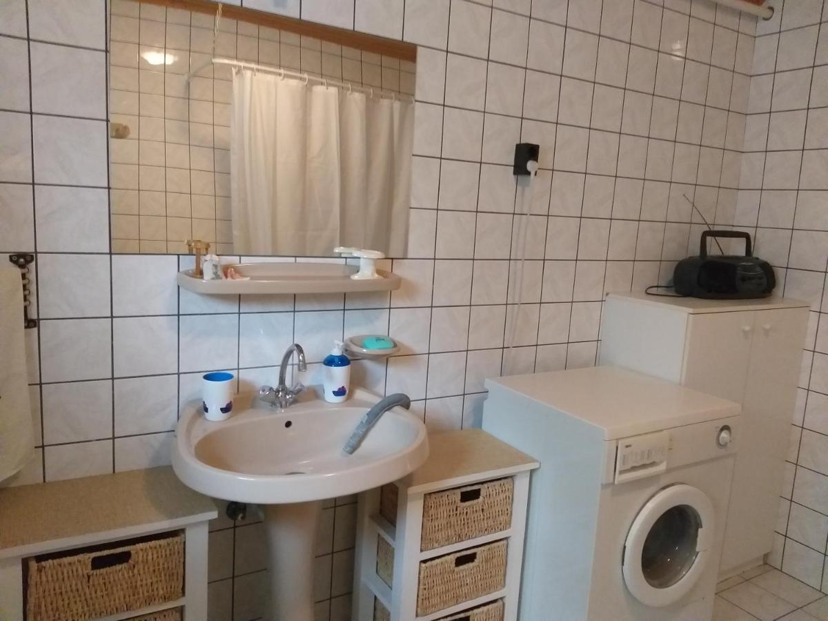 Tavasz Nyaralo Villa Poroszló Exteriör bild